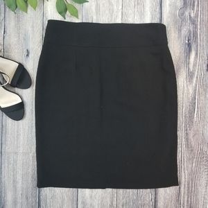 Manigance Paris NWT Black Career Skirt